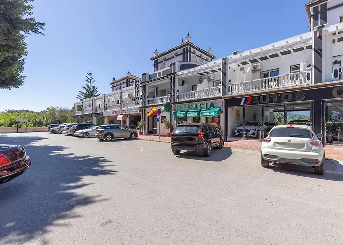 Pensión Puerta Almar 3*